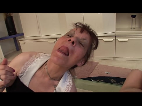 ❤️ De grann ak yon granpapa gen yon triyo Videyo fout nan pònografi ht.com-fullporner.ru ❌️